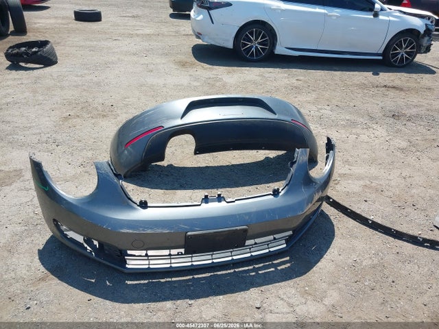 2016 Volkswagen Beetle 1.8t Se მანქანა იყიდება აუქციონზე, vin: 3VWJ17ATXGM616960, აუქციონის ნომერი: 45472307