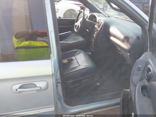 Продажа на аукционе авто 2001 Chrysler Town & Country Lxi, vin: 2C4GP54L41R352548, номер лота: 45472333