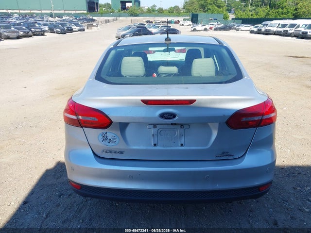 45472341 :رقم المزاد ، 1FADP3F21GL332289 vin ، 2016 Ford Focus Se مزاد بيع