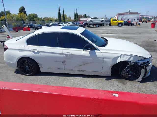BMW 340i 2016 WBA8B3C59GK383468 Image 13