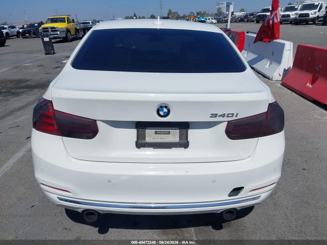 WBA8B3C59GK383468 BMW 340i