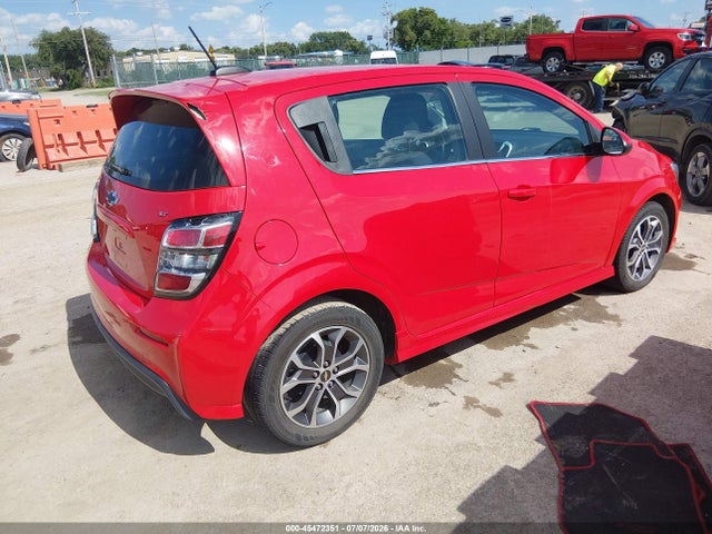 Chevrolet Sonic Lt Auto 2017 1G1JD6SH8H4168805 Image 4