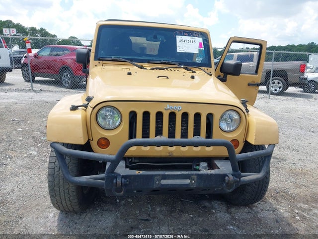 2013 Jeep Wrangler Unlimited Sahara მანქანა იყიდება აუქციონზე, vin: 1C4HJWEG5DL629184, აუქციონის ნომერი: 45472415