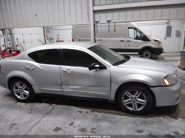 45472419 :رقم المزاد ، 1B3CC5FB0AN130876 vin ، 2010 Dodge Avenger R/t مزاد بيع
