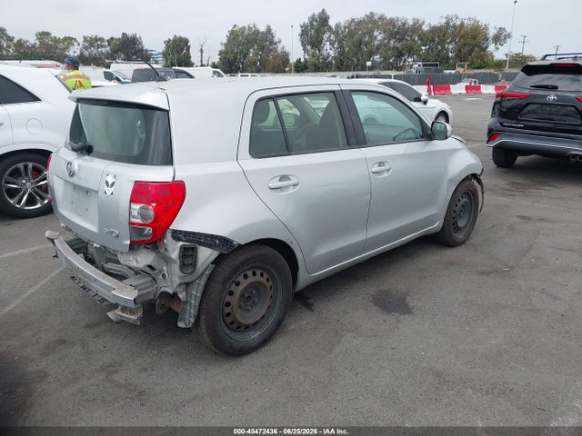 Scion XD 2014 JTKKUPB48E1040200 Image 4