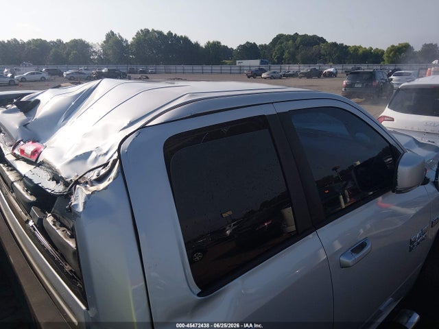 45472438 :رقم المزاد ، 1C6RR6HT0FS755703 vin ، 2015 Ram 1500 Sport مزاد بيع