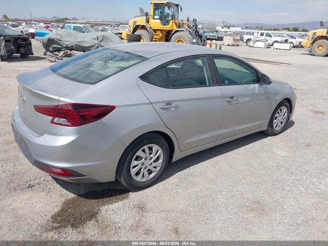 Hyundai ELANTRA SE 2020 5NPD74LF2LH613622 Image 4