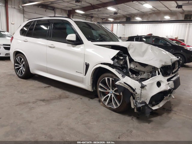 45472479 :رقم المزاد ، 5UXKR6C50G0J81666 vin ، 2016 Bmw X5 Xdrive50i مزاد بيع