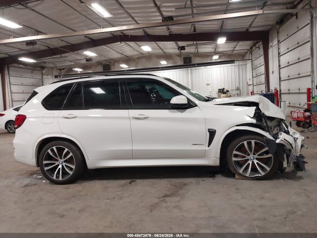 45472479 :رقم المزاد ، 5UXKR6C50G0J81666 vin ، 2016 Bmw X5 Xdrive50i مزاد بيع