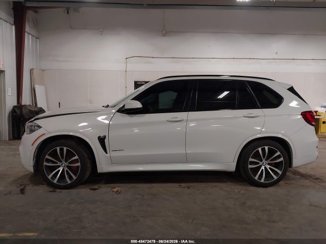 45472479 :رقم المزاد ، 5UXKR6C50G0J81666 vin ، 2016 Bmw X5 Xdrive50i مزاد بيع