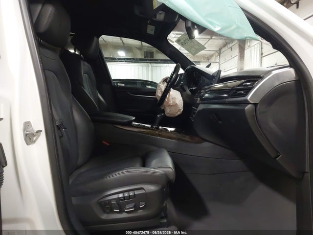 45472479 :رقم المزاد ، 5UXKR6C50G0J81666 vin ، 2016 Bmw X5 Xdrive50i مزاد بيع