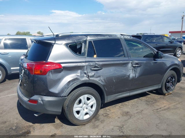 Toyota RAV4 LE 2015 JTMZFREV3FJ050389 Image 6