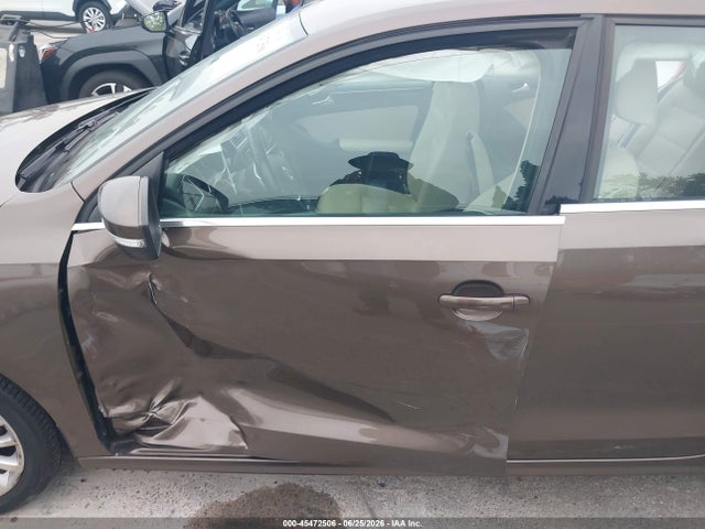 3VWL07AJ8GM203364 Volkswagen Jetta 1.8t Sel