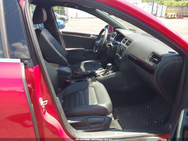 45472549 :رقم المزاد ، 3VW4T7AJ0HM306033 vin ، 2017 Volkswagen Jetta Gli مزاد بيع