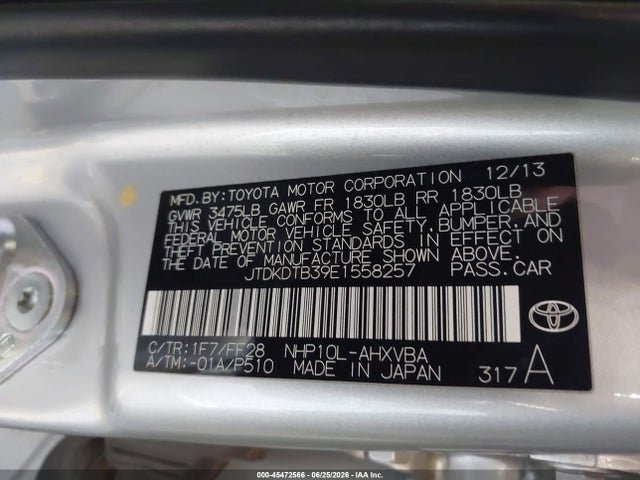 Toyota Prius C Two 2014 JTDKDTB39E1558257 Image 9