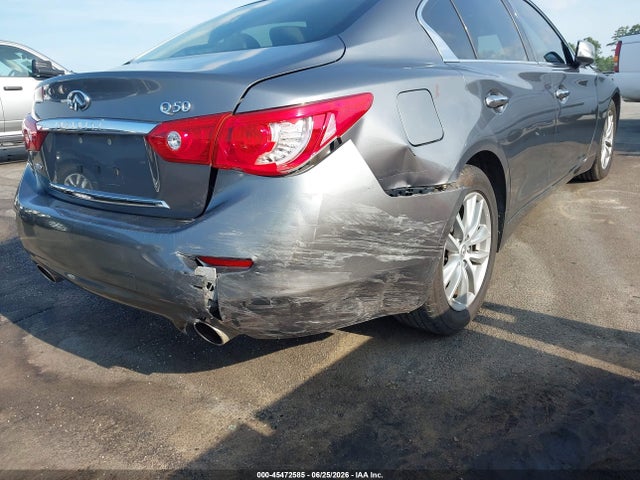 Продажа на аукционе авто 2015 Infiniti Q50 Premium, vin: JN1BV7AR5FM421510, номер лота: 45472585