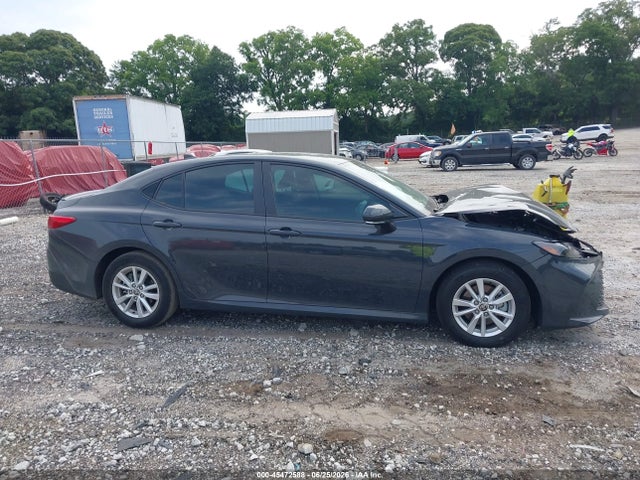 Toyota CAMRY LE 2025 4T1DAACK6SU158173 Image 13