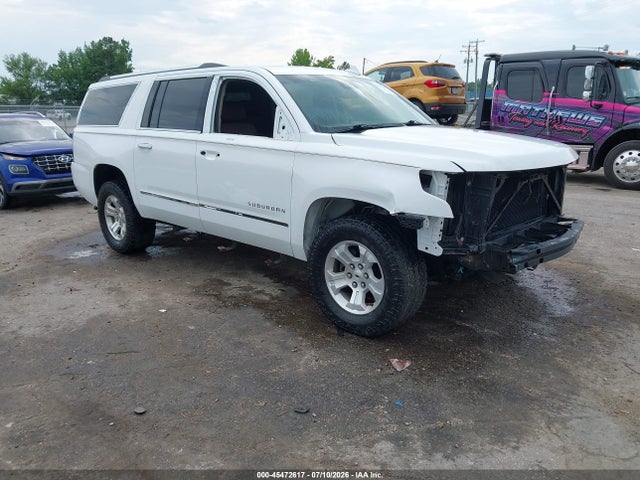 Chevrolet Suburban Premier 2019 1GNSKJKC2KR258767 main image
