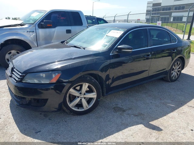 2013 Volkswagen Passat 2.5l Se მანქანა იყიდება აუქციონზე, vin: 1VWBH7A30DC120188, აუქციონის ნომერი: 45472673