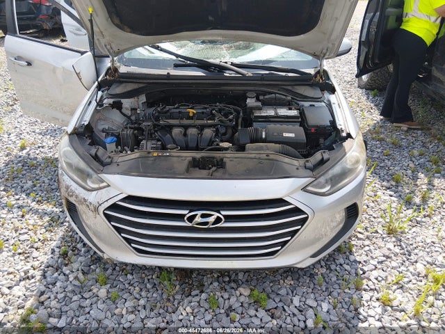 Hyundai ELANTRA SEL 2018 5NPD84LF2JH339722 Image 10