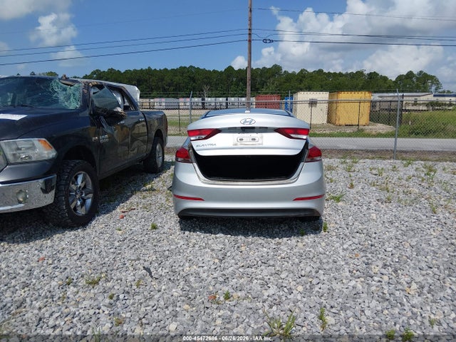 Hyundai ELANTRA SEL 2018 5NPD84LF2JH339722 Image 16