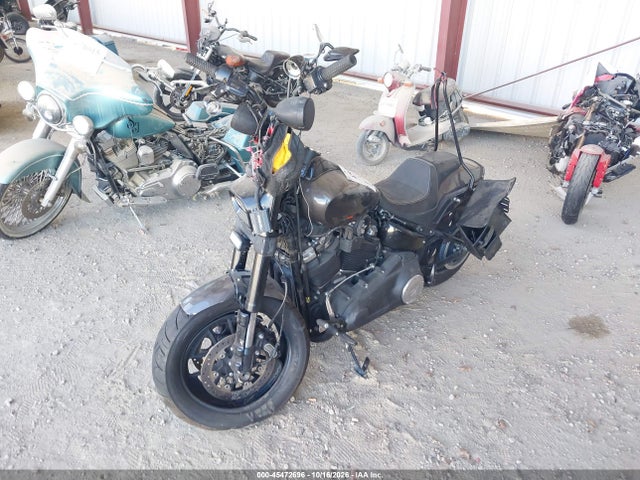 Harley-Davidson FXFBS 2023 1HD1YLK20PB043313 Image 2