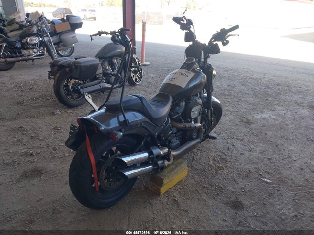 Harley-Davidson FXFBS 2023 1HD1YLK20PB043313 Image 4