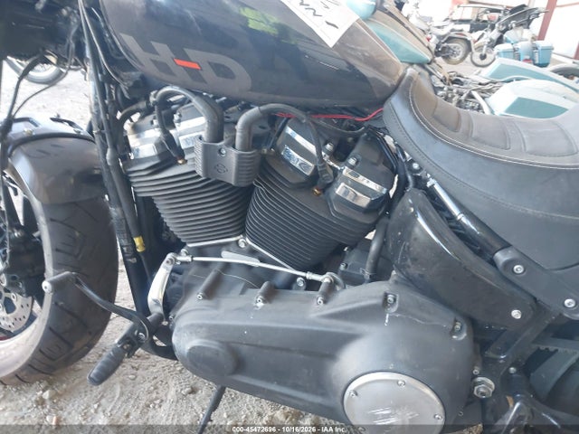 Harley-Davidson FXFBS 2023 1HD1YLK20PB043313 Image 9