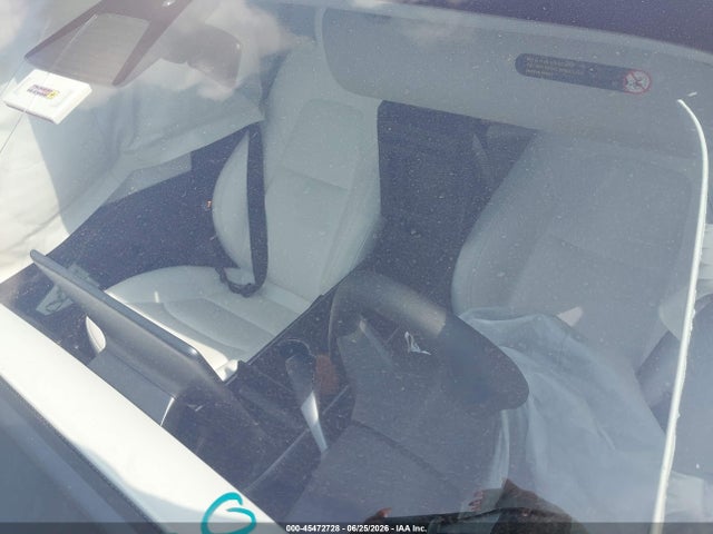 45472728 :رقم المزاد ، 5YJ3E1EB0JF075198 vin ، 2018 Tesla Model 3 Long Range/performance مزاد بيع