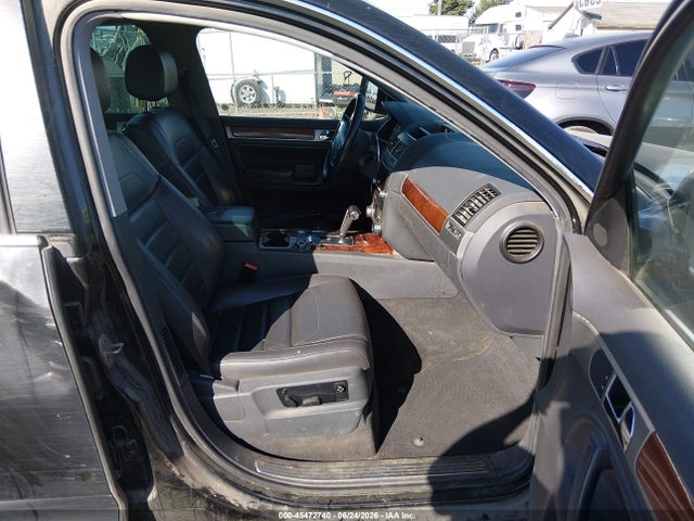 45472740 :رقم المزاد ، WVGAK7A95AD001638 vin ، 2010 Volkswagen Touareg V6 Tdi مزاد بيع