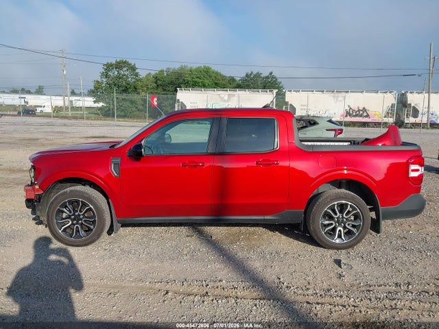 3FTTW8S91RRB34177 Ford Maverick Lariat