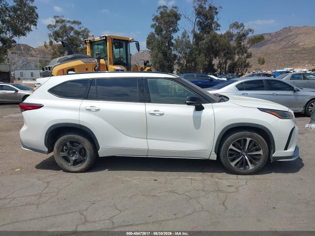 Toyota Highlander Xse 2021 5TDJZRAH6MS039164 Image 13