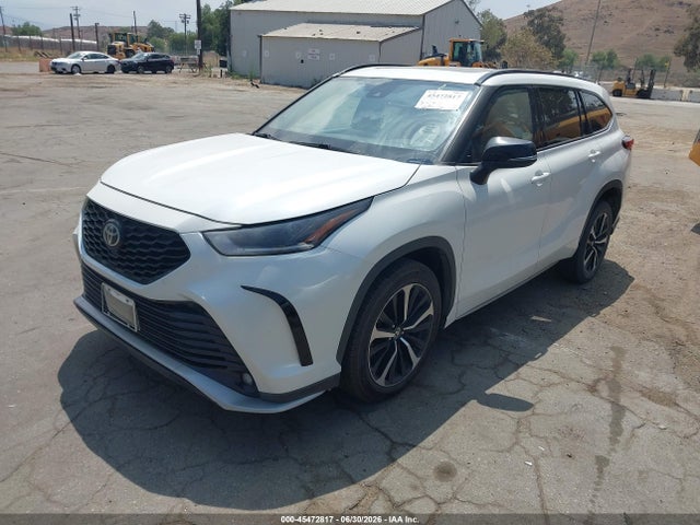 Toyota Highlander Xse 2021 5TDJZRAH6MS039164 Image 2