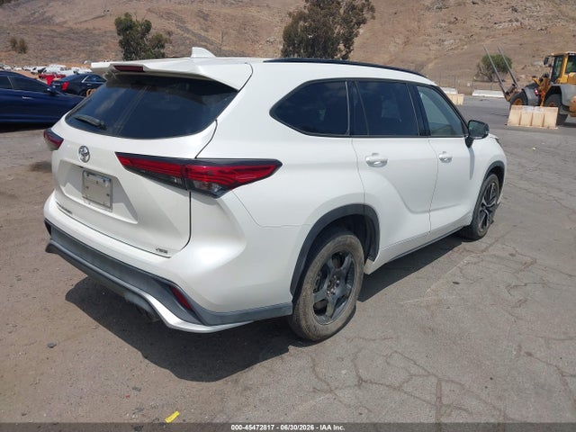 Toyota Highlander Xse 2021 5TDJZRAH6MS039164 Image 4