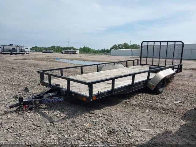 45472900 :رقم المزاد ، 4ZEUT1821M1235345 vin ، 2020 Load Trail Dual Axle Flatbed مزاد بيع