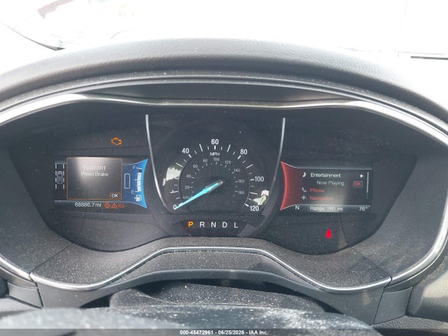45472961 :رقم المزاد ، 3FA6P0SU6HR152064 vin ، 2017 Ford Fusion Energi Platinum/titanium مزاد بيع