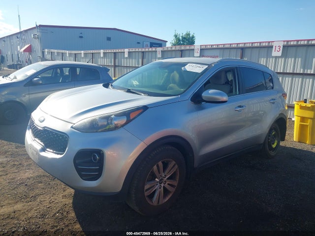 KIA Sportage Lx 2018 KNDPMCAC8J7378296 Image 2