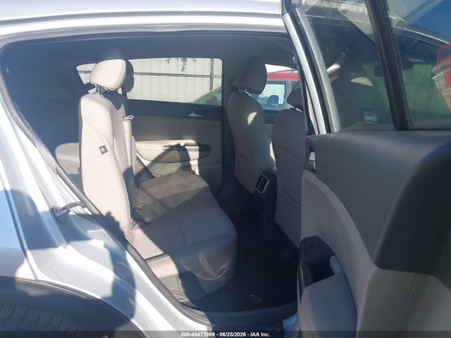 KIA Sportage Lx 2018 KNDPMCAC8J7378296 Image 8