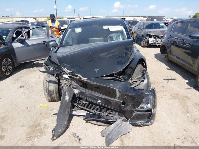 7SAYGAEE7RF092041 Tesla Model Y Long Range Dual Motor All-wheel Drive