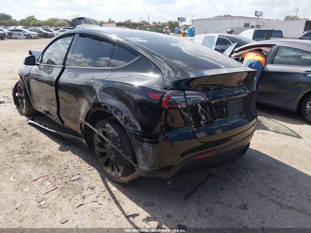 7SAYGAEE7RF092041 Tesla Model Y Long Range Dual Motor All-wheel Drive