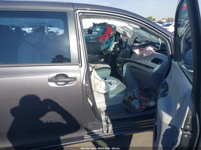5TDZK3DC1ES488953 Toyota Sienna L V6 7 Passenger