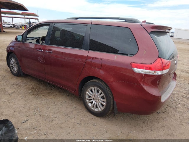 5TDYK3DC3ES427115 Toyota Sienna Xle V6 8 Passenger