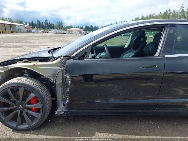 Tesla Model 3 Performance Dual Motor All-wheel Drive 2020 5YJ3E1ECXLF623493 Image 23