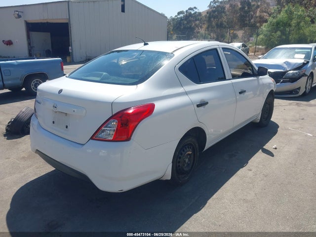 3N1CN7AP7JL802149 Nissan Versa 1.6 S