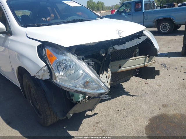 3N1CN7AP7JL802149 Nissan Versa 1.6 S