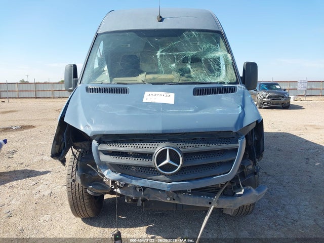 WD3PE7CD6JP645424 Mercedes-Benz Sprinter 2500 Standard Roof V6