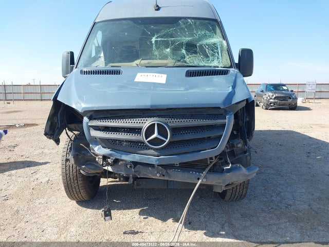 WD3PE7CD6JP645424 Mercedes-Benz Sprinter 2500 Standard Roof V6
