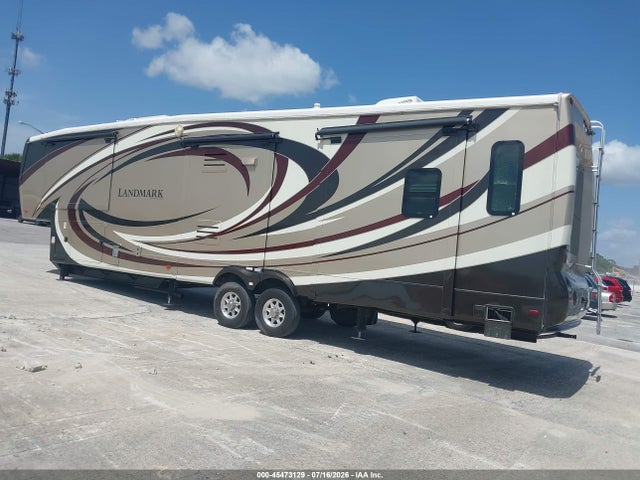 45473129 :رقم المزاد ، 5SFBG4027DE252850 vin ، 2013 Heartland Landmark مزاد بيع
