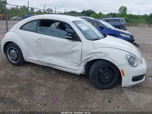 Aukcja sprzedaży 2012 Volkswagen Beetle 2.5l, vin: 3VWJP7AT6CM645767, numer aukcji: 45473146