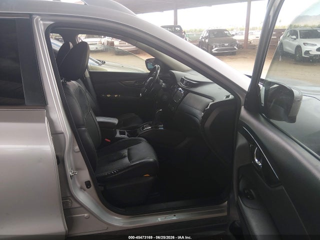 2017 Nissan Rogue Sl მანქანა იყიდება აუქციონზე, vin: JN8AT2MV3HW014663, აუქციონის ნომერი: 45473169